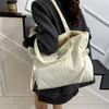 Casual tote bag, simple personality and large capacity fashion women 2025 spring commuting Korean lazy wind messenger bag women