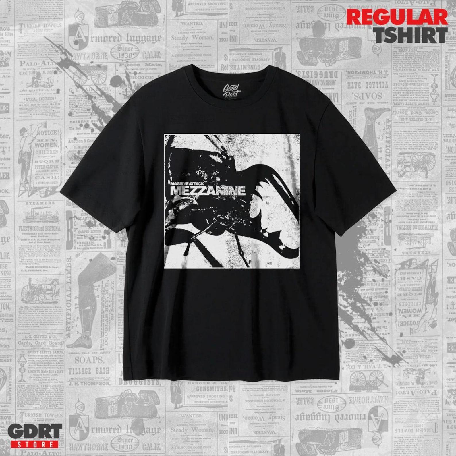 Massive Attack Vintage T shirt - Mezzanine Retro - Unisex Heavy Shirt S