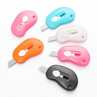 2Pcs Mini Cutter Safe Blade Mini Utility Cutter Lightweight Portable Telescopic Cutting Tool for Home Office