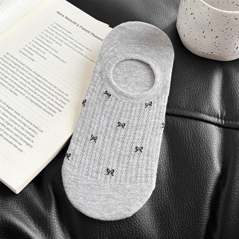 Women's Summer Mesh Thin Shallow-mouthed Invisible Socks Women's Pure Cotton Bow Women's Boat Socks Short Socks