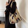 Lamb Wool Plush Bag Women's Large-capacity New Autumn and Winter Versatile Shoulder Bag Alphabet Commuter Tote Bag