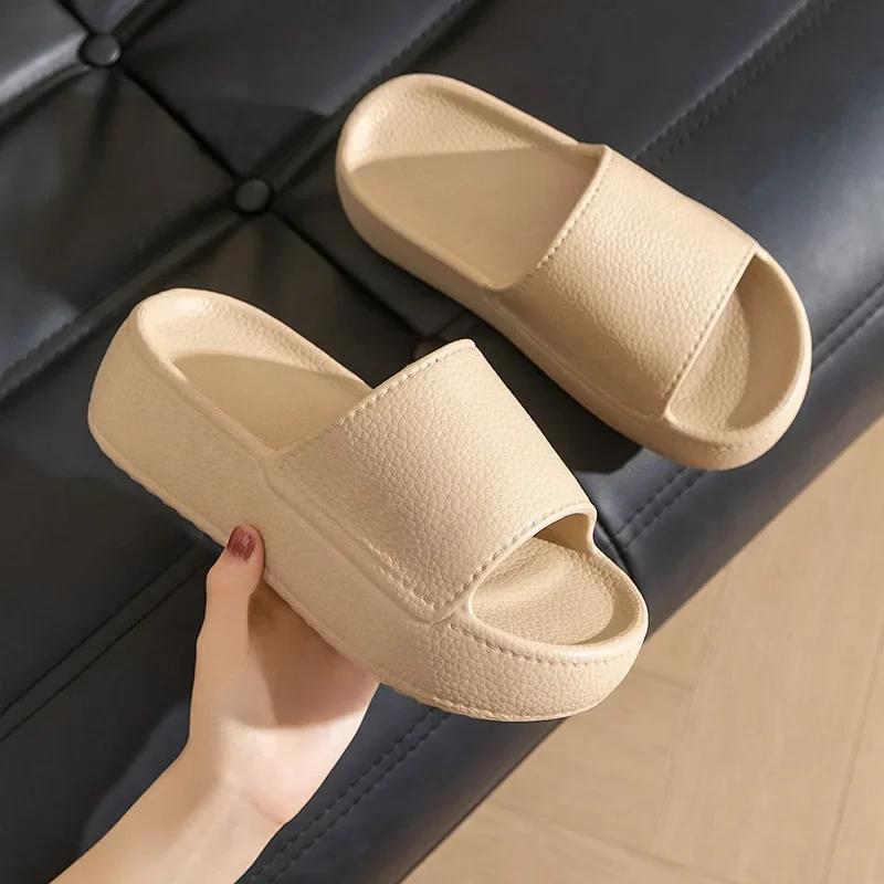 Fashion Summer Thick Platform Women Slippers Indoor Home Casual High Heel Flip Flops Outdoor Wear Ladies Fashion Slides Shoes