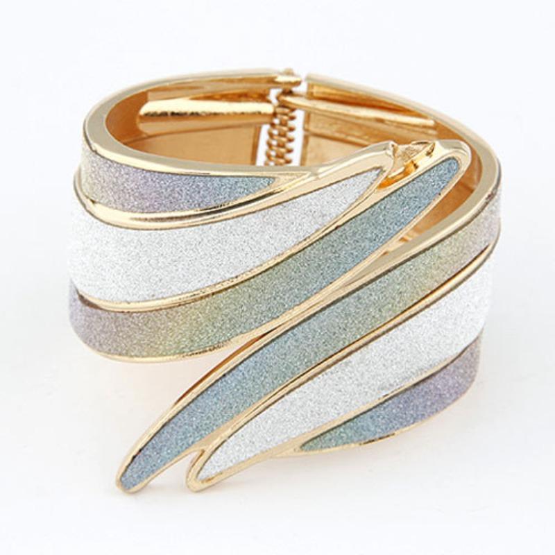 European and American Fashion Punk Metal Exaggerated Angel Wings Temperament Open Diamond Bracelet Metal Matte Shiny Jewelry