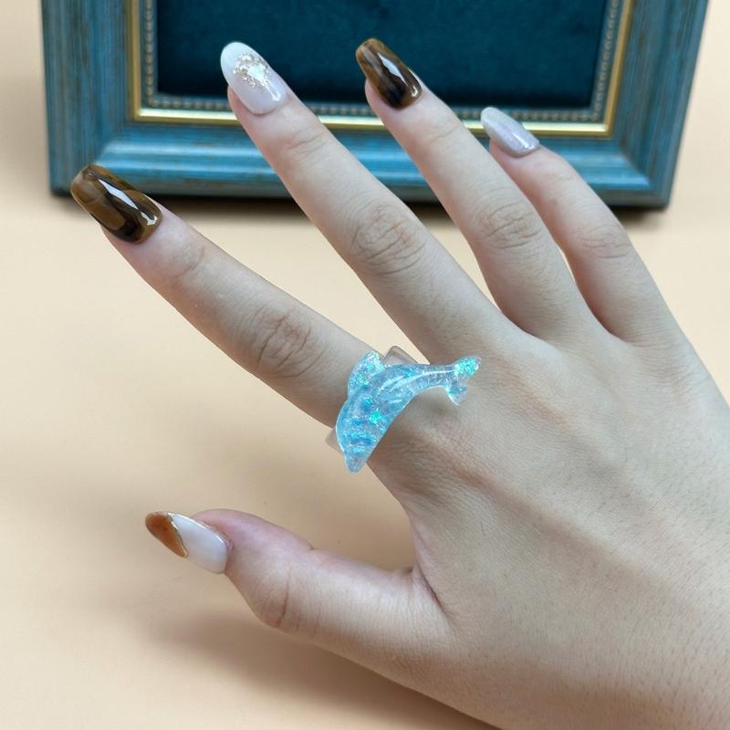 Shimmering Resin Dolphin Ring With Stylish Finish And Ergonomic Band Finger Accessory Perfect For Fashionable Outfits