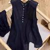 Damen Sommer Schwarz Ärmellos Knopfleiste Vorne Falten Chiffon Bluse