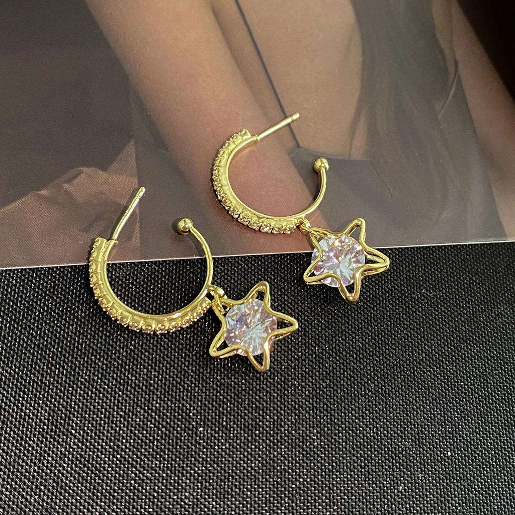 Pentagram Hollow Diamond Earrings Women'S Light Luxury Elegant Fashion Trend Earrings High-End Niche Earrings