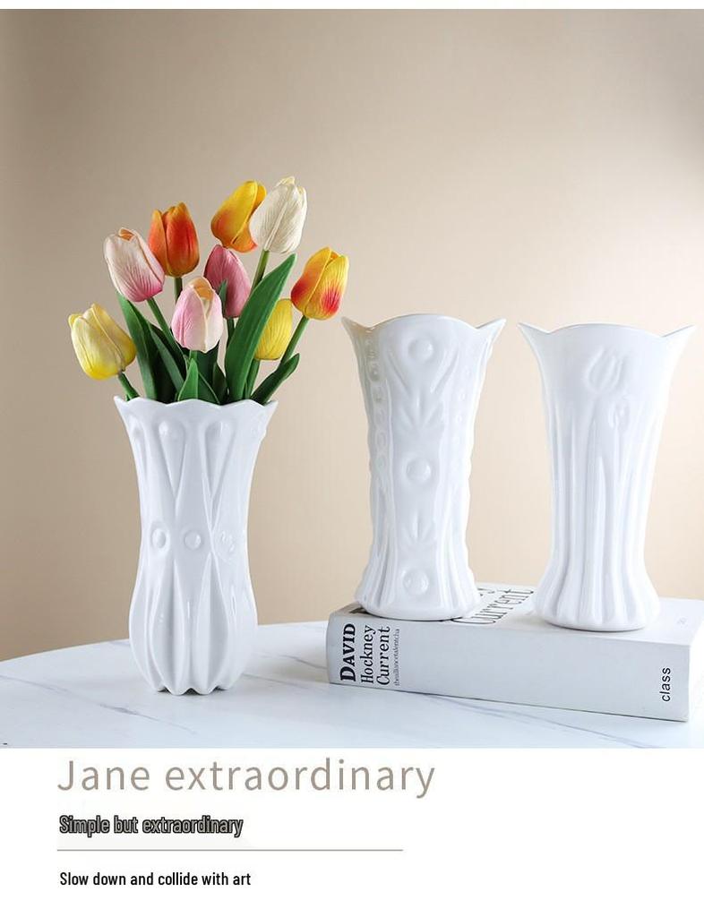 Nordische Keramikvase: Modernes Künstlerisches Blumenarrangement Heimdeko Auslage
