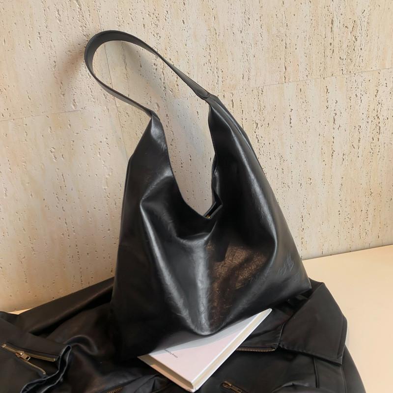 Stylish Large Capacity Vintage Tote Bag For Women With Chic Design Ideal For Spring