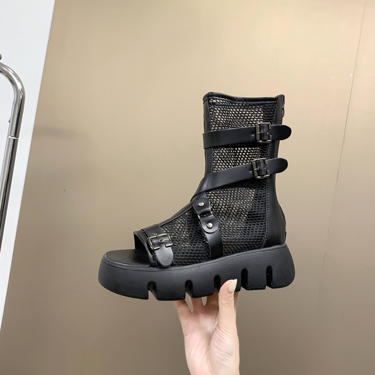 

Модные женские крутые ботинки сетчатые дышащие с вырезами модные средней длины на платформе летние босоножки с открытым носком женские римские крутые ботинки 35 чёрный