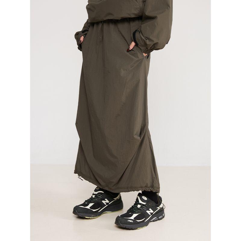

Комплект платья миди с капюшоном цвета земли и куртки-шелл Army green overskirt S