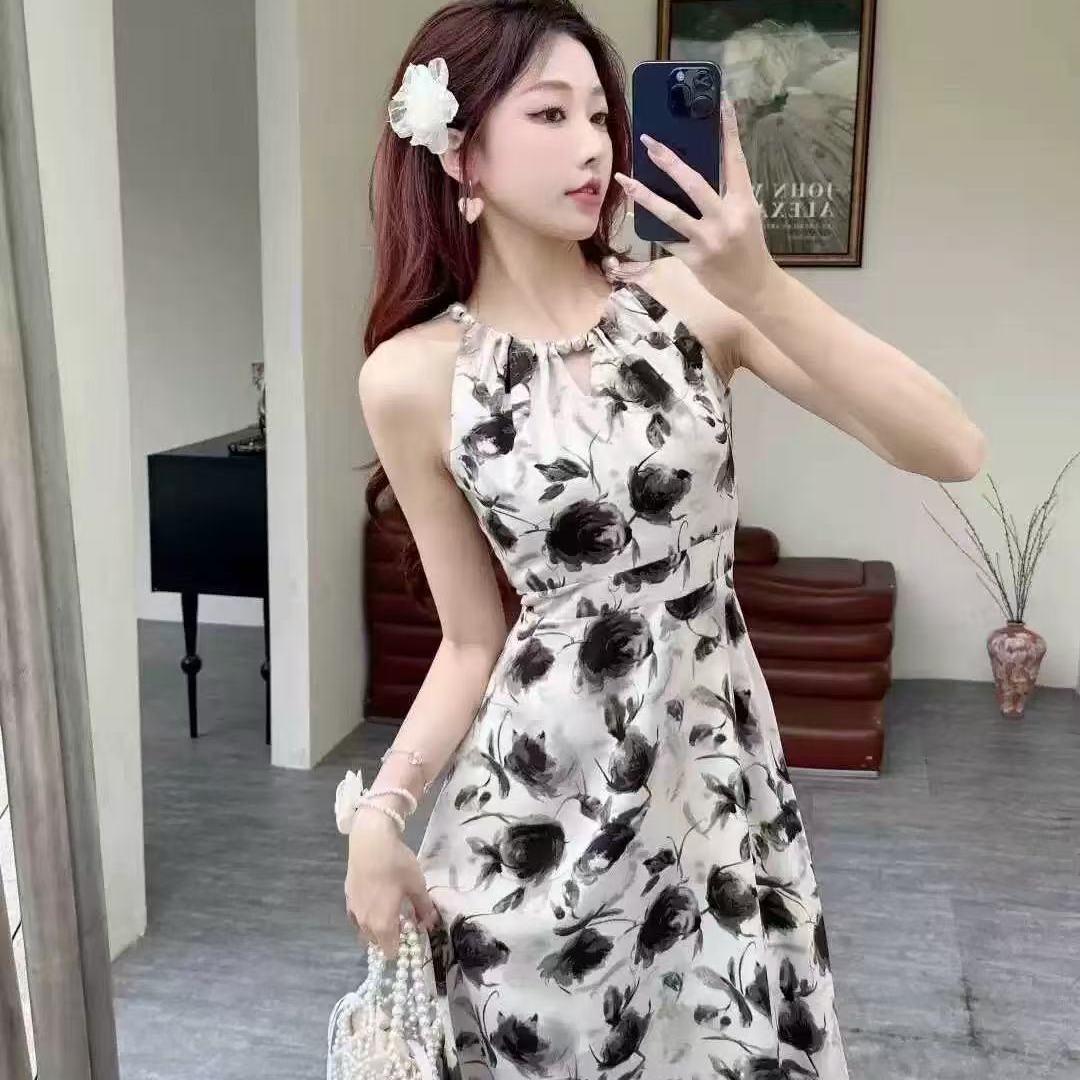 

2026 Summer Women s Elegant Sleeveless Beaded Collar Vest Dress S