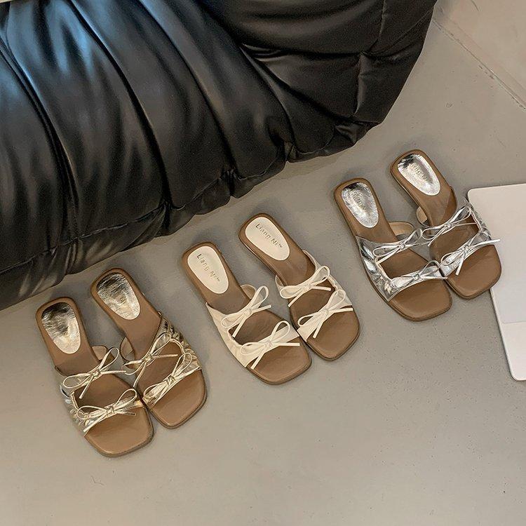 Medium heel nude fairy wind small cool slippers women's shoes wear 2025 new summer bow holiday sandals