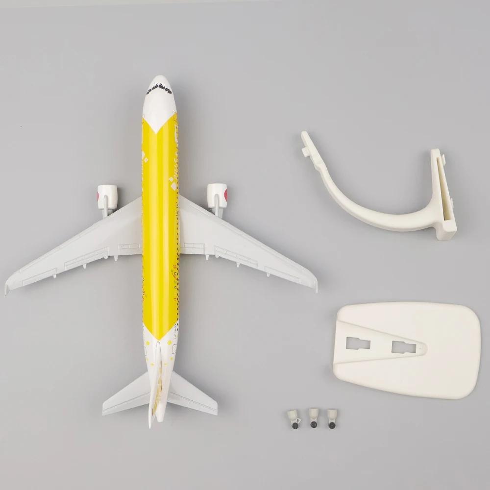 20cm Replica Plane Model A320 Thai Airlines Yellow Metal Aircraft w Landing Gears for kids Souvenir Plane Toy
