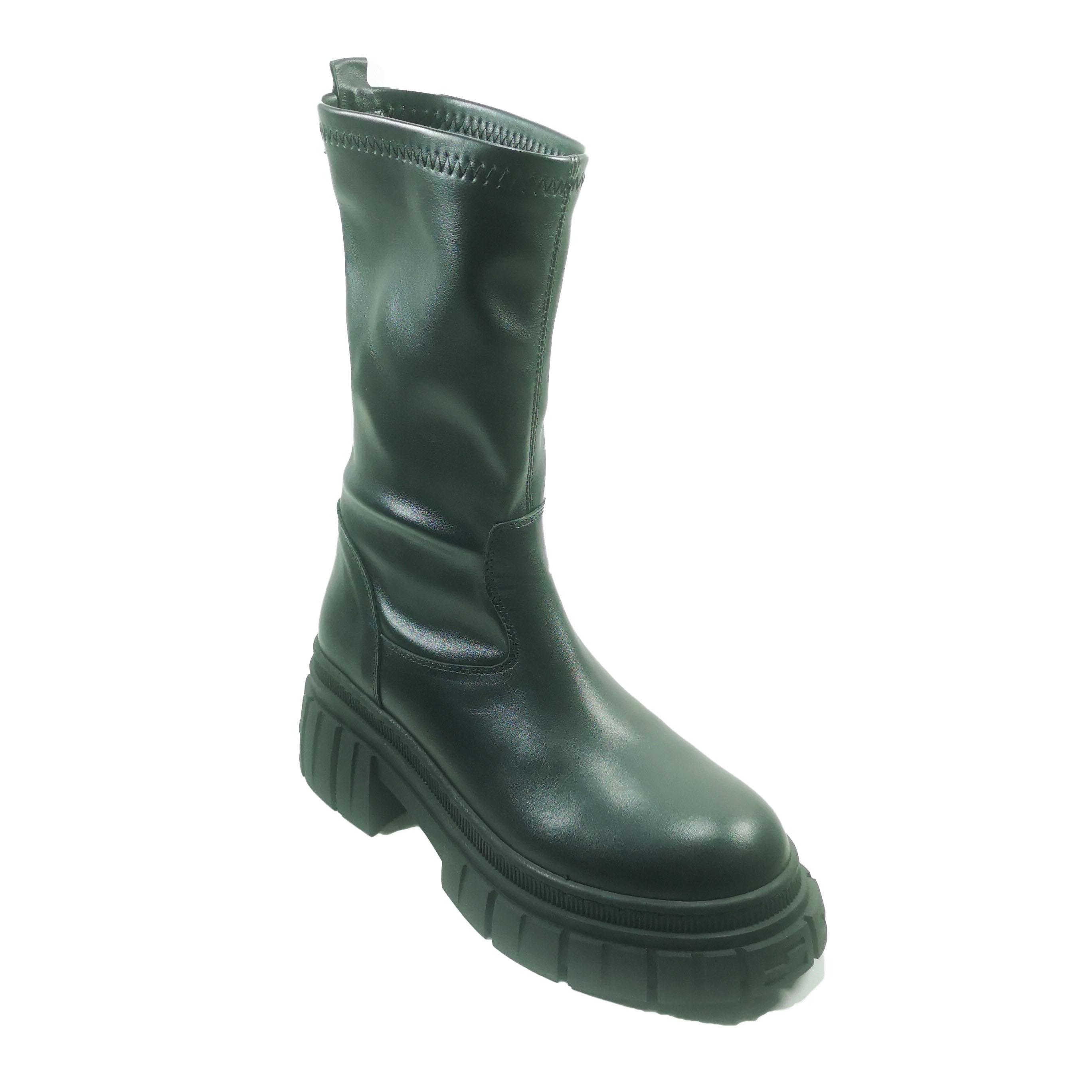

Женские кожаные ботинки Janest 298-22507