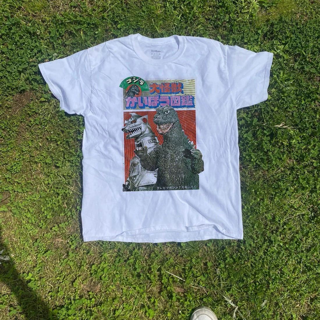 70s graphic godzilla vs mechagodzilla tshirt, vintage movie tshirt S