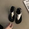 Fashion Concise Clip Toe Buckle Strap Sandals Woman Summer Elegant Pu Leather Flat Gladiator Shoes Ladies Casual Brand Design Flip Flops