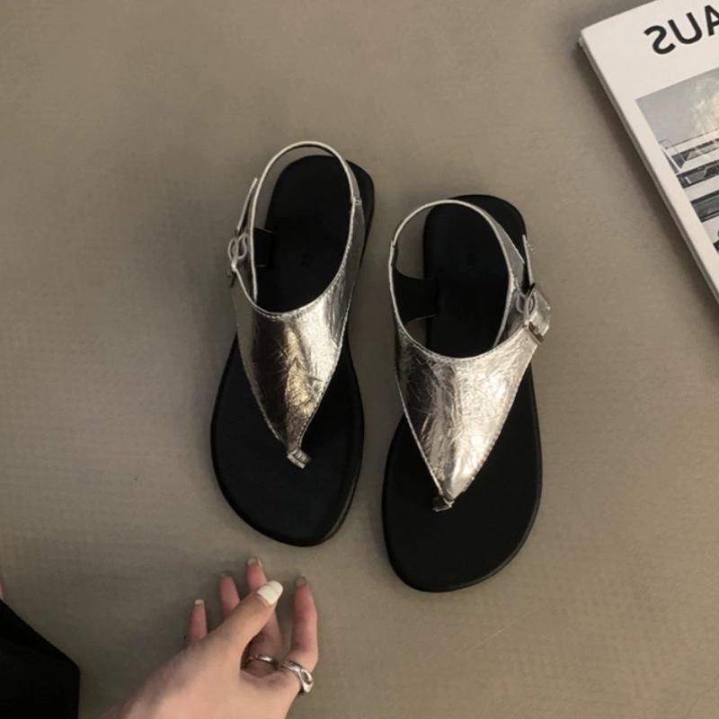 Fashion Concise Clip Toe Buckle Strap Sandals Woman Summer Elegant Pu Leather Flat Gladiator Shoes Ladies Casual Brand Design Flip Flops