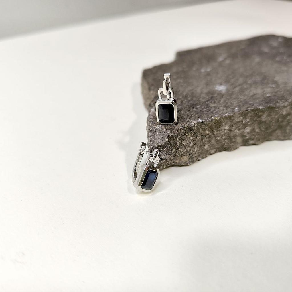 Серебряные серьги с натуральным сапфиром 3.667ct (2173984)