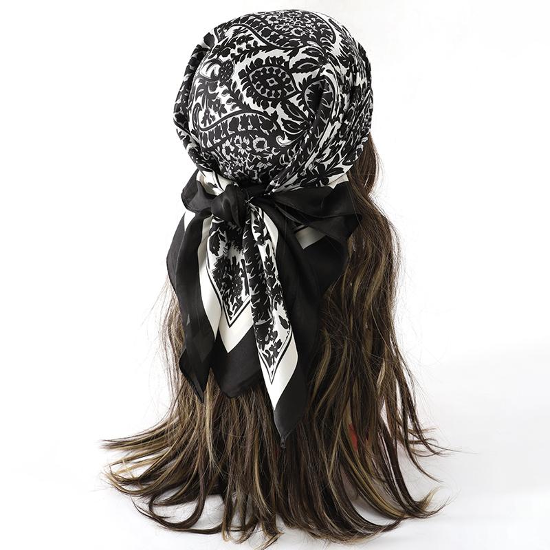 Bohemian Style Floral Print Women’s Square Silk Scarf Satin Head Wrap Tropical Leaf Flower Design Scarves Bandana Hijab