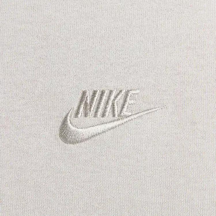 Nike Men's Sportswear Premium Essentials Long Sleeve T-Shirt Light Bone DO7391-014