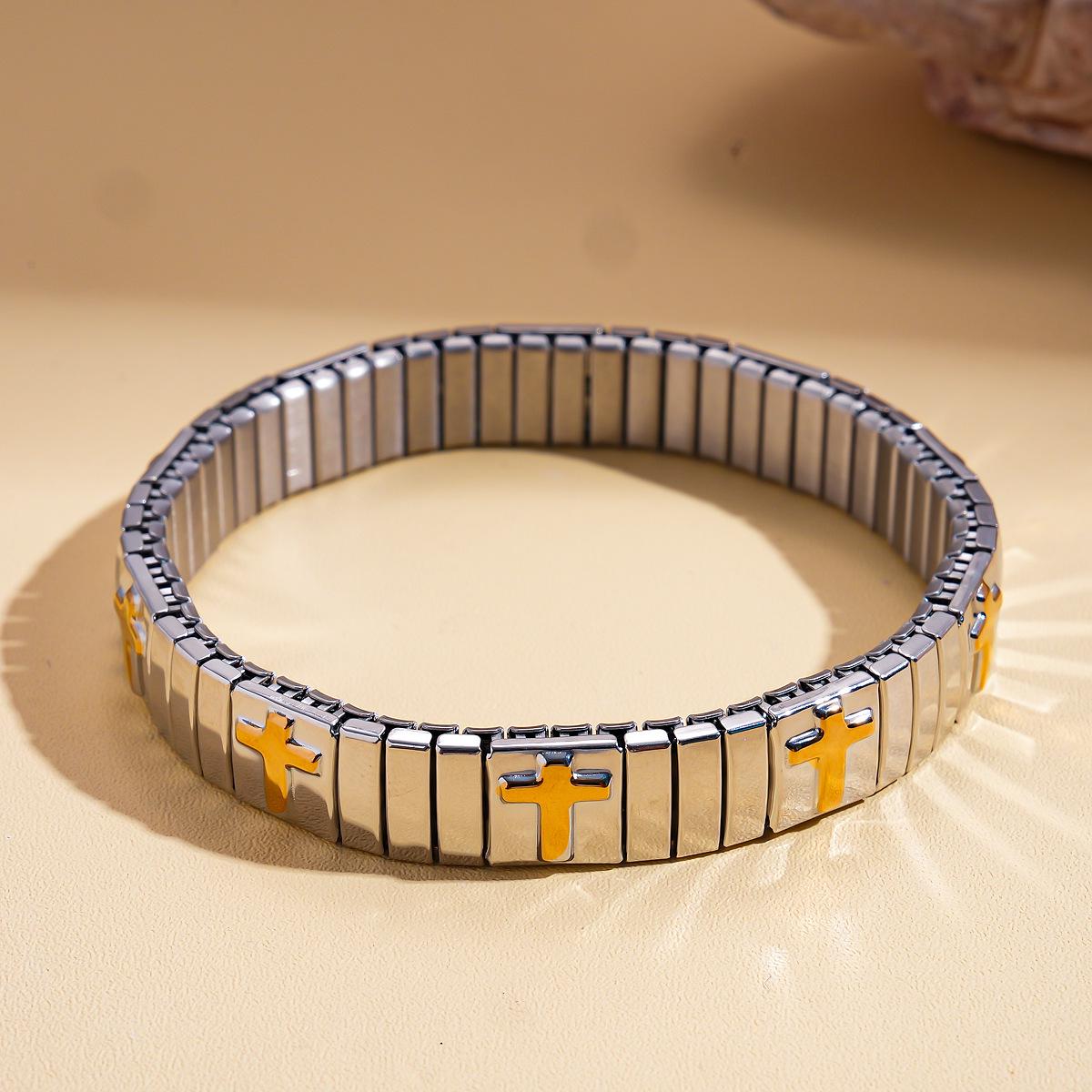 

Геометрический браслет-резинка из нержавеющей стали с крестом и заклепками для женщин