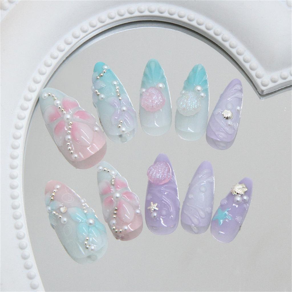 24PCS Press On Nail With Holographics Seashells Accents Gradient Pink Ombres Design Reusable Artificial Nail ABS Material Multi Size Selection