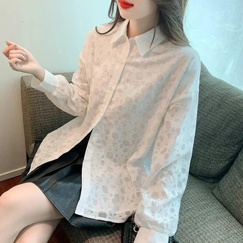 

Женская шифоновая блузка с отложным воротником и принтом, осенняя модная белая рубашка с длинным рукавом, 2023, топ во французском стиле, свободная одежда 29988 S белый