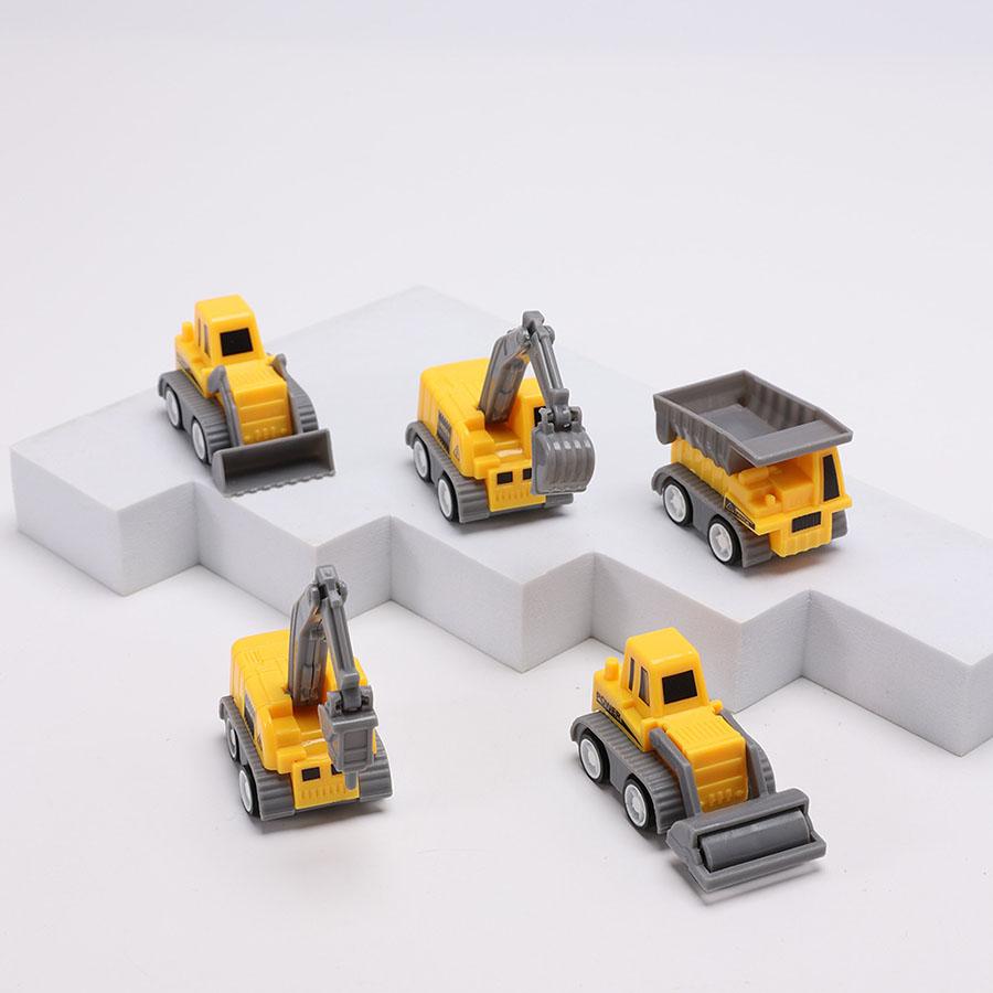 5 Mini Excavators For Engineering Vehicles, Detachable Car Ornaments, Architectural Themes, Birthday Gifts, Festive Ornaments
