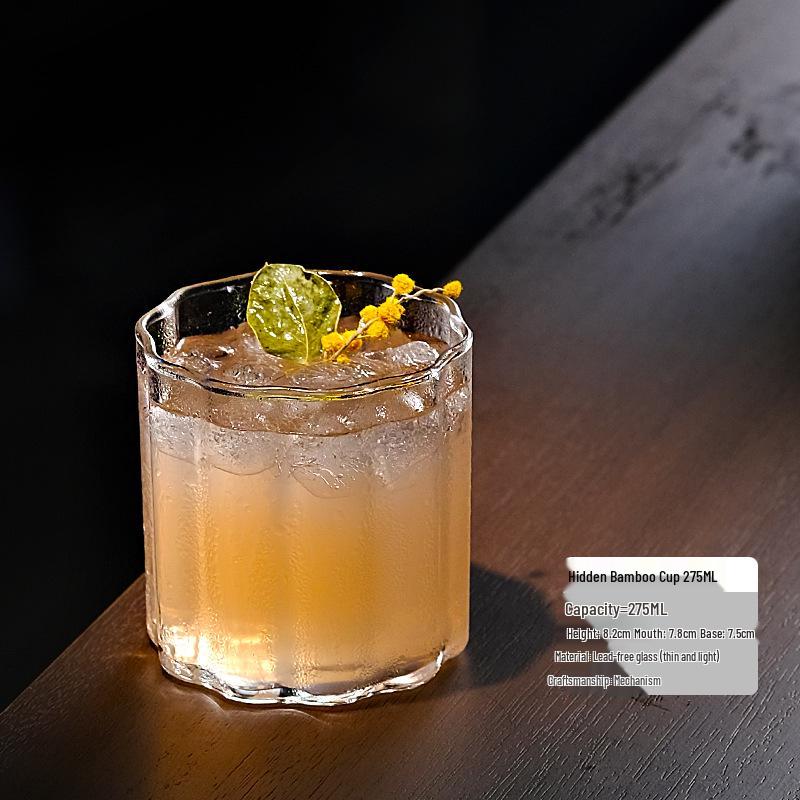 Japanische Collins-Tasse: Leichtes Highball-Glas für Cocktails und Long Island Iced Tea