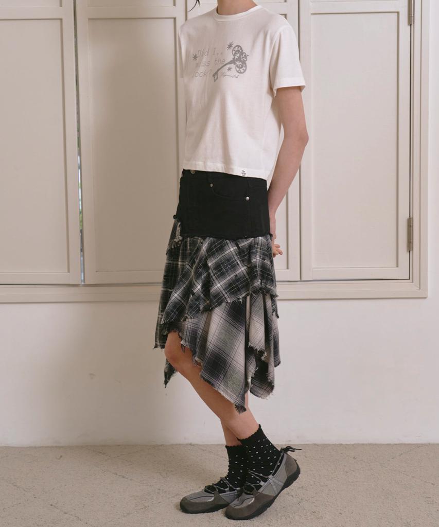 THE GREEN LAB Asymmetrical Check Denim Skirt [Charcoal Gray]
