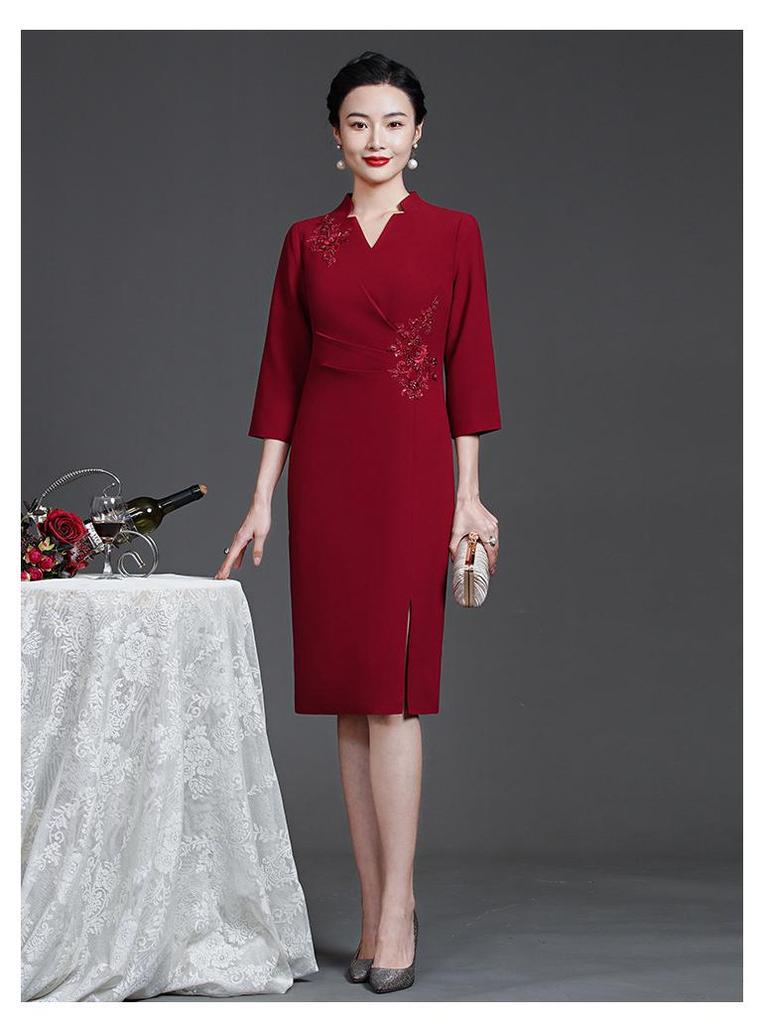 Elegant Wine Red Dress for Middle-Aged and Elderly Women - Mother of the Bride Wedding Banquet Formal Dress
