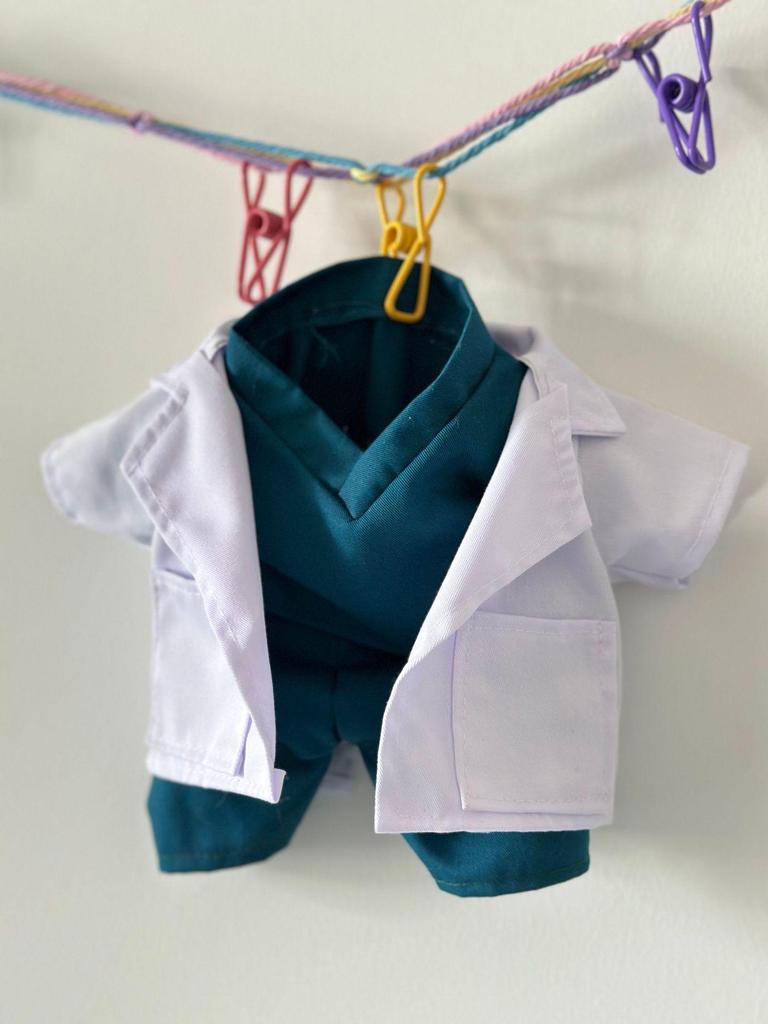 Teddy Bear Sweatshirt: Plush Doll Clothing Accessory