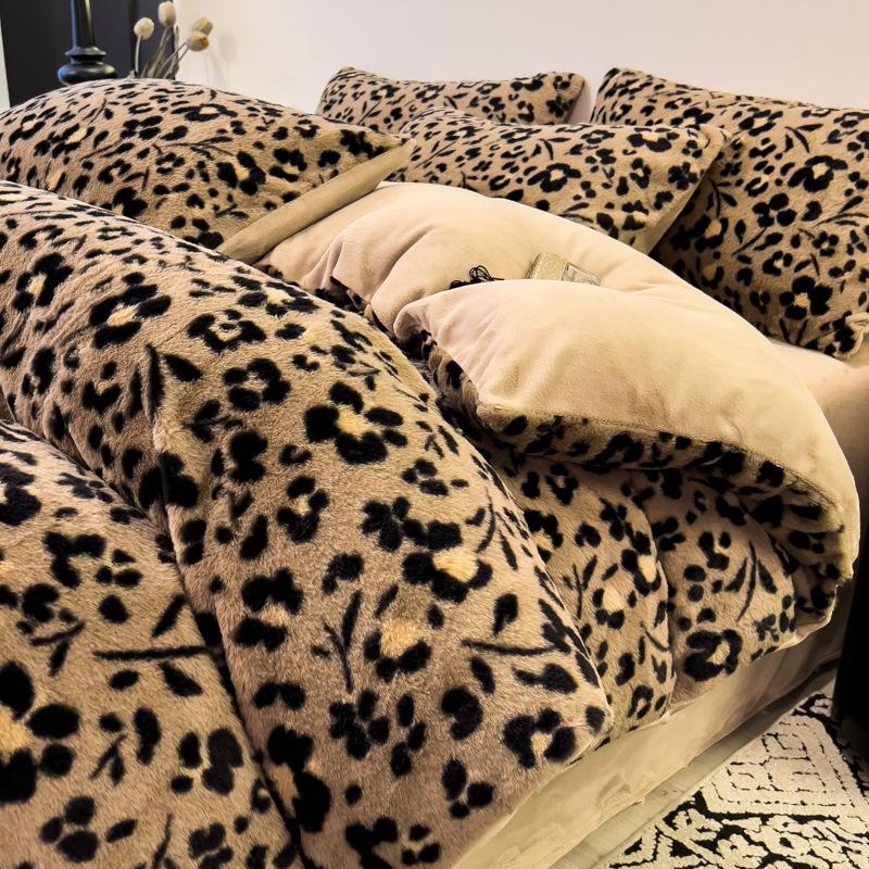 Thickened Rabbit Plush Quilt Cover Single Piece Thickened Milk Plush Quilt Cover Three-Piece Set Single Flannel Quilt Cover 3