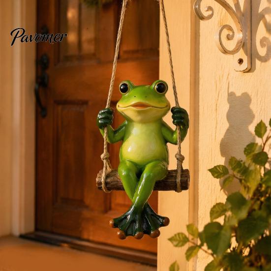 Hand Painted Resin Crafts Garden Swing Frog Statue, Hanging Ornament, Whimsical Forest Style Decor Cute Figurine for Front Porch Yard Balcony