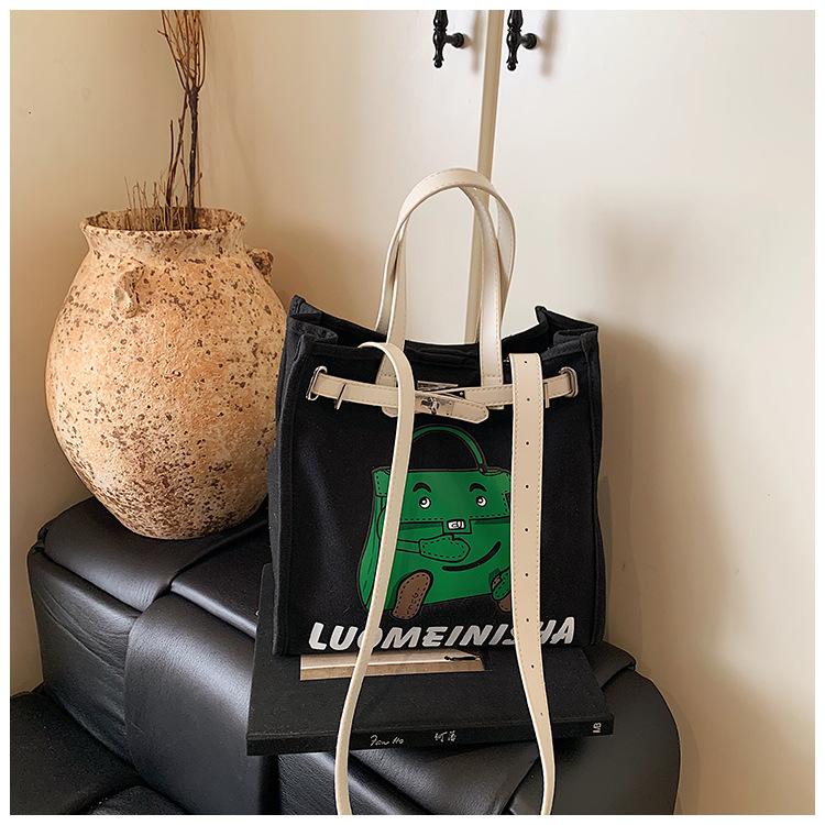 

New spring fashionable versatile large-capacity handbag class commuter bag single-piece oblique span bag чёрный