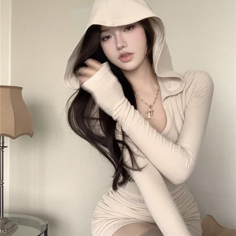 Sexy tight-fitting hooded long-sleeved dress for women's autumn new slim-fitting inside, Spice Girl primer temperament hip-wrapped short dress