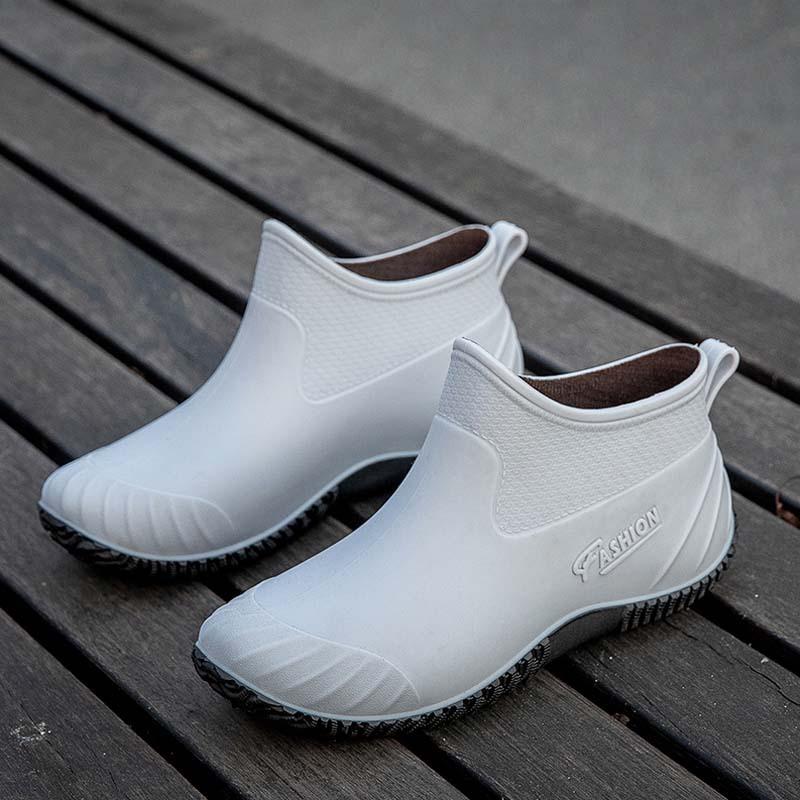 Fashion rain boots lightweight women's rain shoes water shoes women's summer wear adult short tube new thermal rubber shoes non-slip