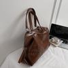 Vintage Large Capacity Rivet Tote Bag Women's Handbag Shoulder Bag