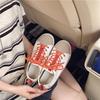 Frühjahr/Sommer 2026: Neue, dünne und modische Damen-Sneaker mit Schnürung – vielseitig kombinierbar, mit weicher Sohle und farblich abgestimmten Details.
