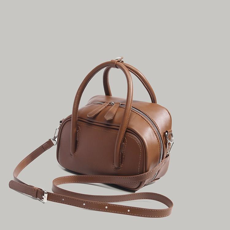Retro Bowling Handbag for Women 2025 New Simple Versatile Handbag for Daily Commuting, Single Shoulder Crossbody Bag Trendy