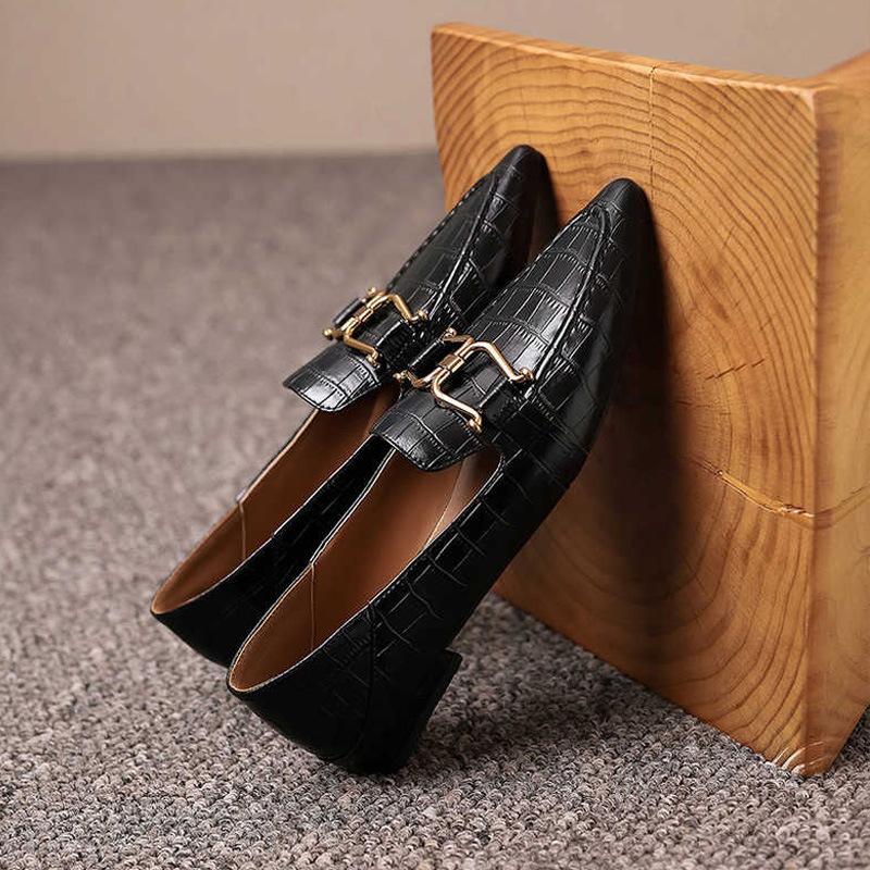 French retro leather loafers pointed metal buckle flat-soled small leather shoes with one pedal low heel medium mouth soft leather single shoes