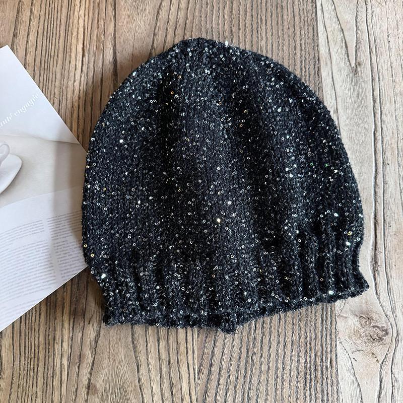 Warm Knit Breathable Beanie With B Letter Pattern For Spring Fashion Styles