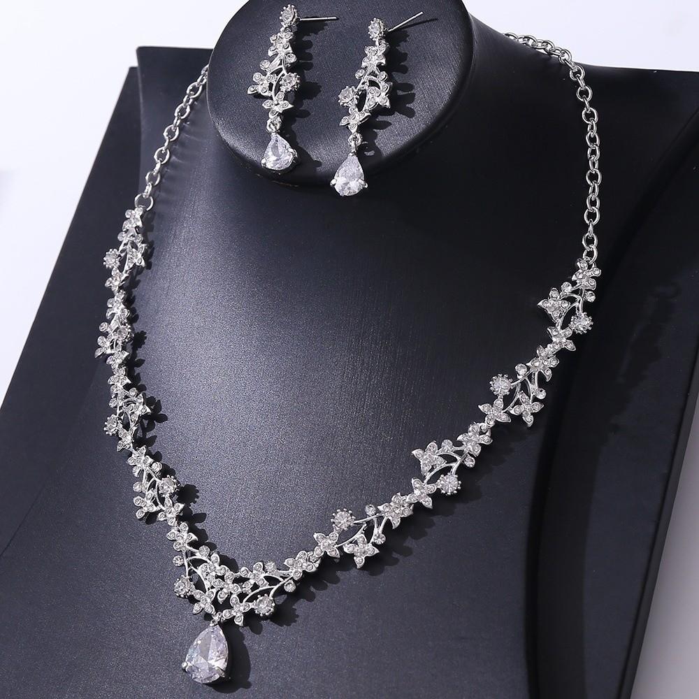 Elegant Necklace Earring Set Sparkling Crystal Bridal Necklace Wedding Jewelry Bridal Wear