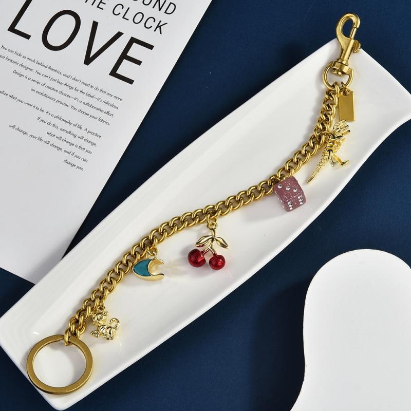 1Pc Shining Cartoon Keychain Bag Chain Colorful  Car Key Chain Metal Key Ring Exquisite Gifts Souvenirs Car Pendant