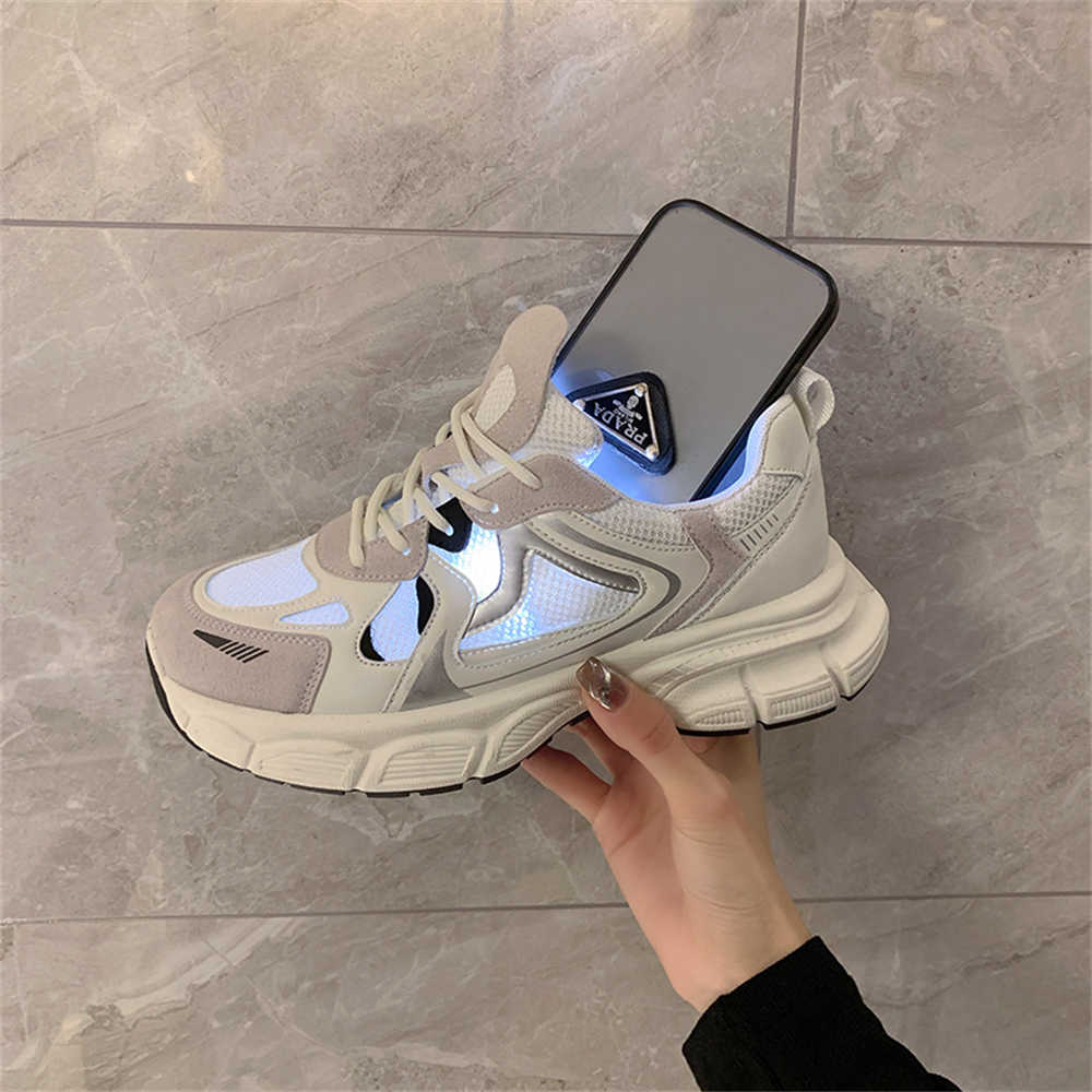 Fashion Key Height Height Increasing For Adults Casual Sneakers For Women Luxury Shoes Ladies Sports Luxary Comfort Play Sapatenes