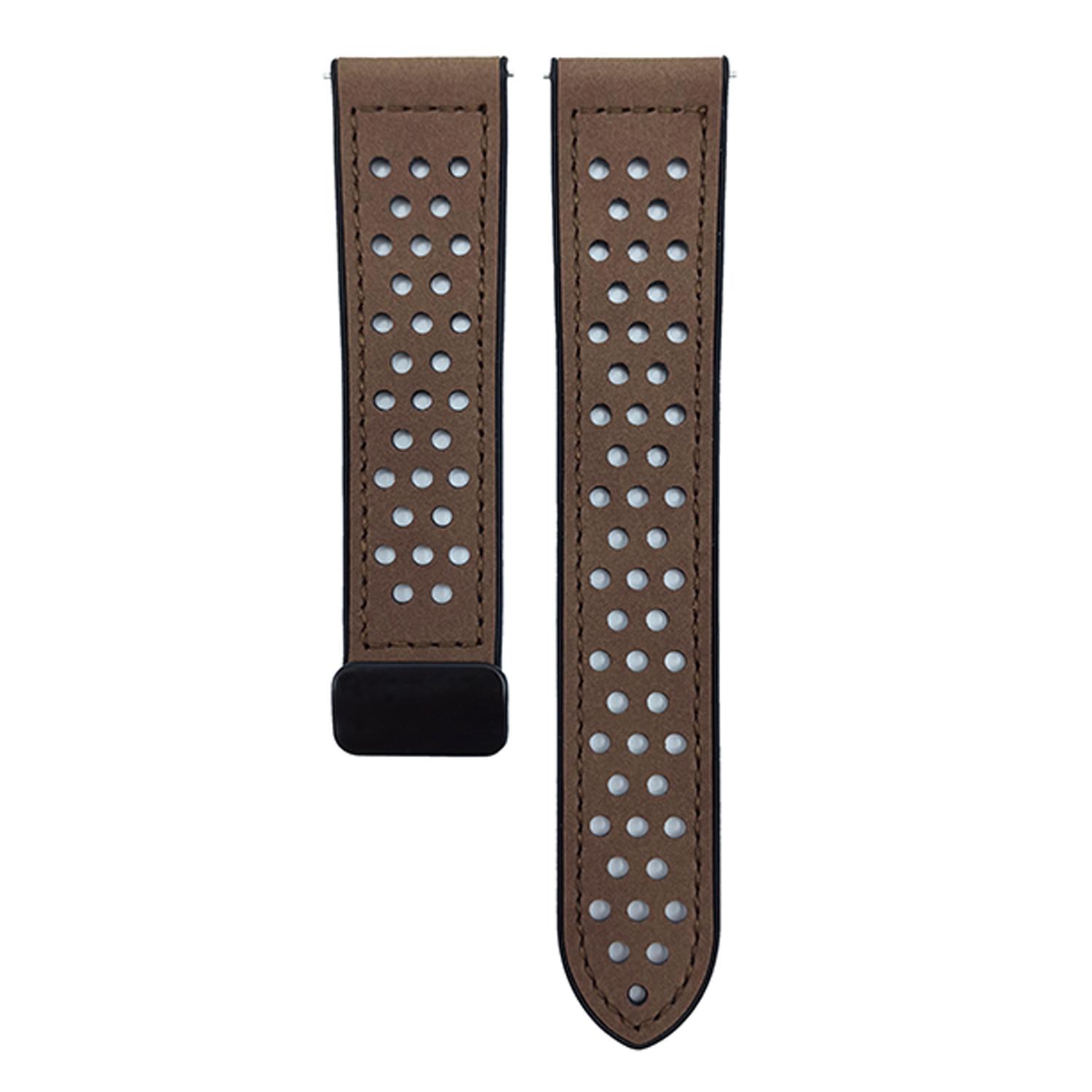 

For Samsung Galaxy Watch7 44mm/40mm Watch Band 20mm Magnetic Buckle Perforated Silicone Strap Matte Dark Brown