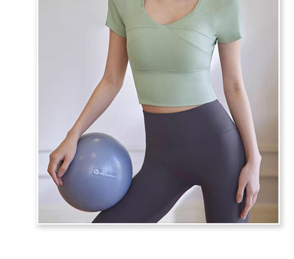 2025 Women's Summer Short Sleeve Yoga & Fitness Slimming Running T-shirt