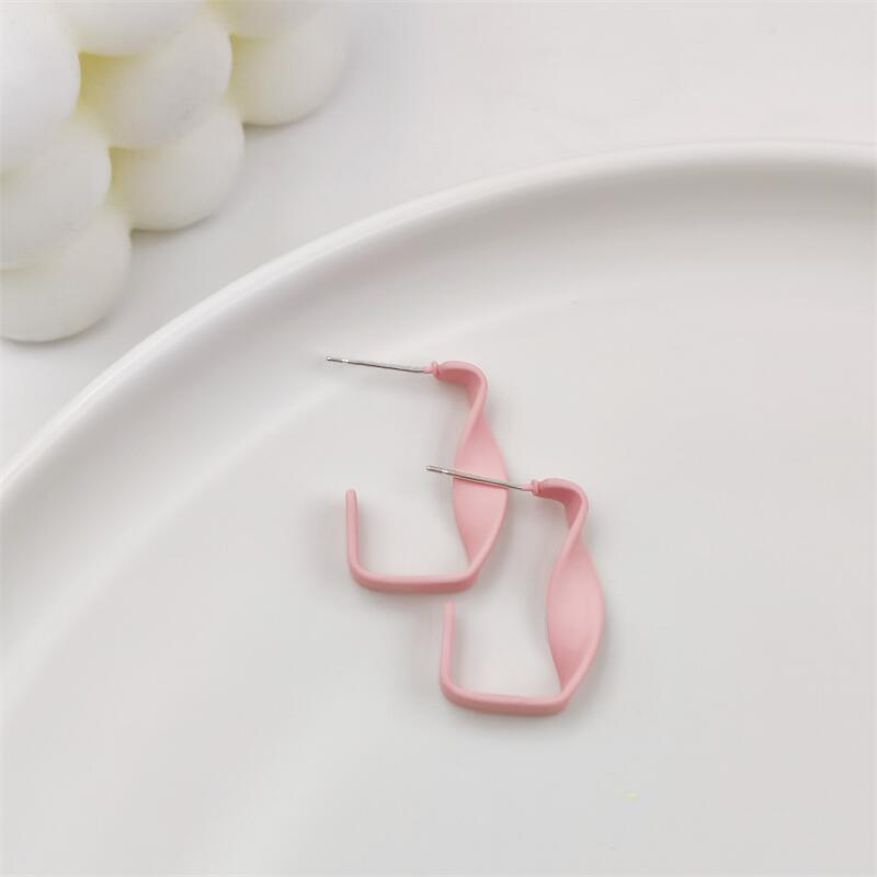 

Candy Color Geometry L Stud Earrings for Women Simple Europe and America Hyperbole Irregular Metal Brincos Zircon Gift