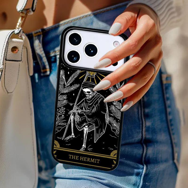 La Carte de Tarot de l'Ermite Faucheuse Étui de Téléphone Pour iPhone 17 Air 14 15 13 12 Max Coque Pour Apple 16e 11 Pro Max Plus Coque