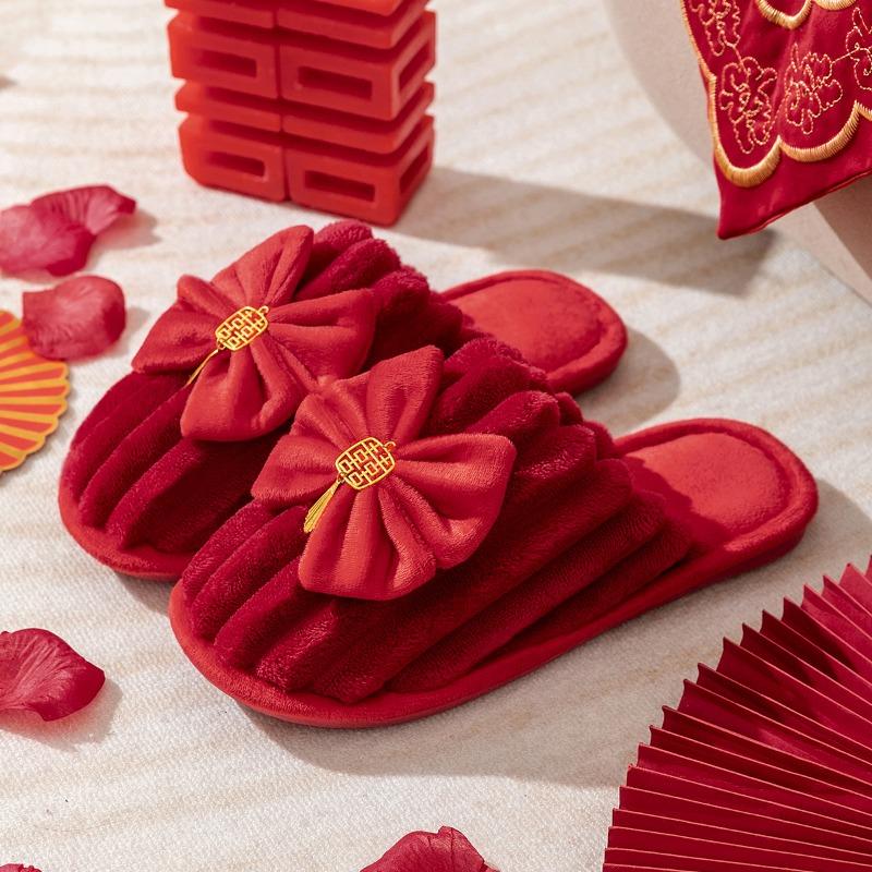 Wedding Slippers Women Autumn and Winter Red Festive Couple a Pair of Morning Robes Newlywed Dowry Plush Cotton Slippers Winter